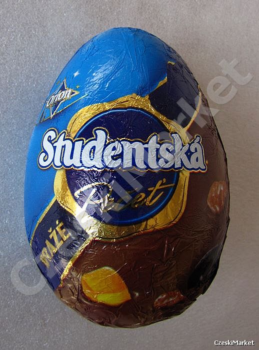Studentska czekoladowe jajo z drażami w środku