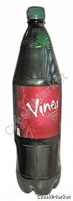 Vinea 1,5L czerwona – niealkoholowy napój gazowany, wykonany na bazie winogron