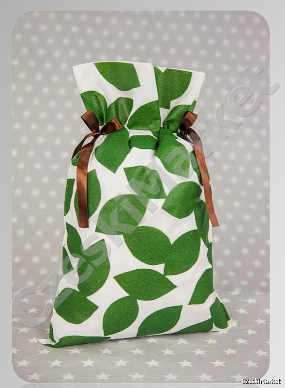 Piękny materiałowy worek prezentowy 20/30 cm + bilecik - zielone listki